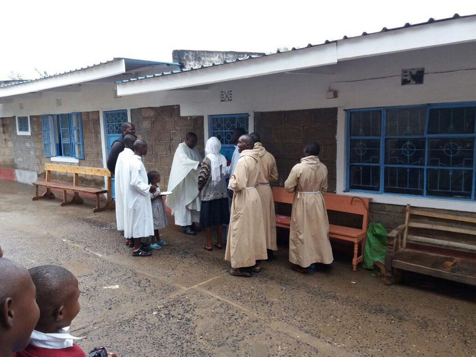 Inaugurazione a Sultan Hamud Regina dell'Amore